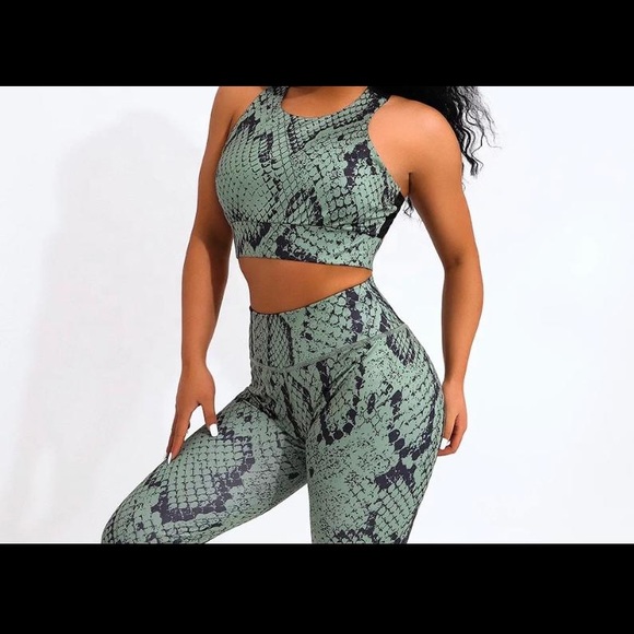 Snake print leggings set - Picture 2 of 5